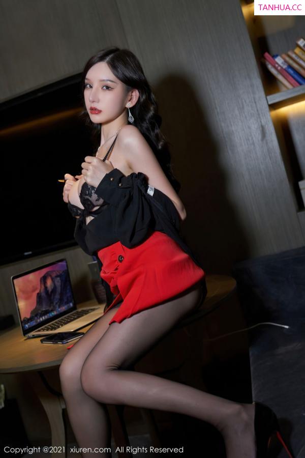 周于希dummy  [XiuRen]高清写真图 2021.10.15 No.4075 周于希Sandy第49张图片